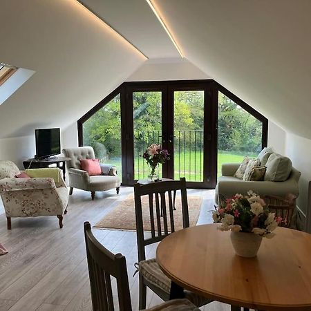 Apartamento The Stable, Grove End Farm Petworth Exterior foto