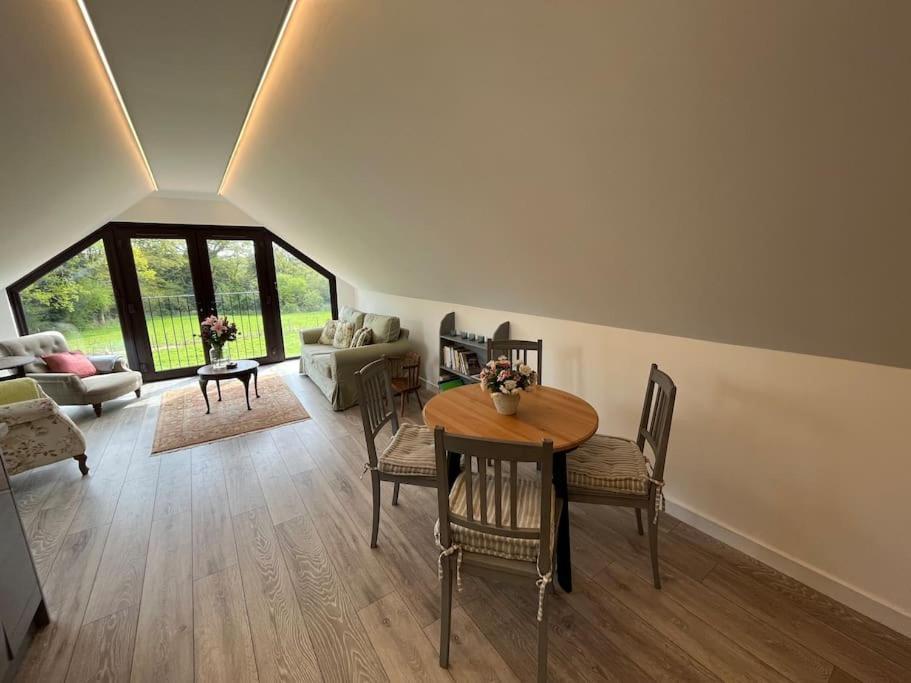 Apartamento The Stable, Grove End Farm Petworth Exterior foto