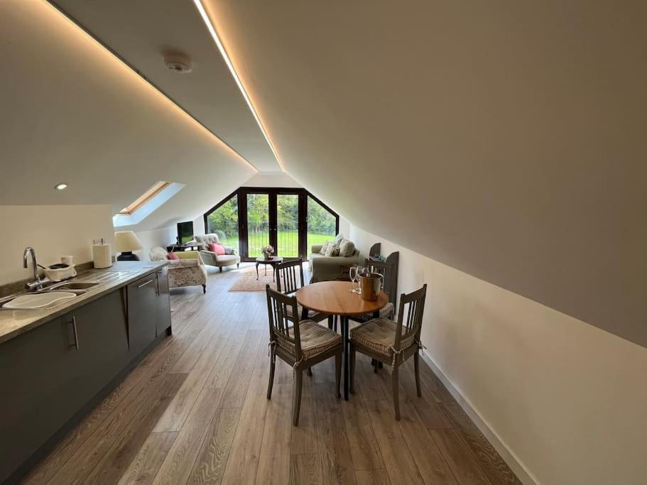 Apartamento The Stable, Grove End Farm Petworth Exterior foto